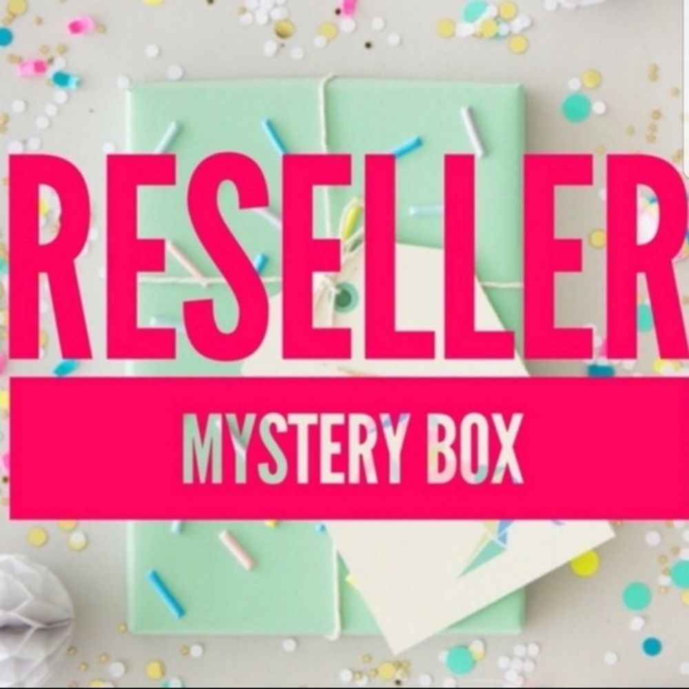 RESELLER MYSTERY BOX-SZ: 8/10